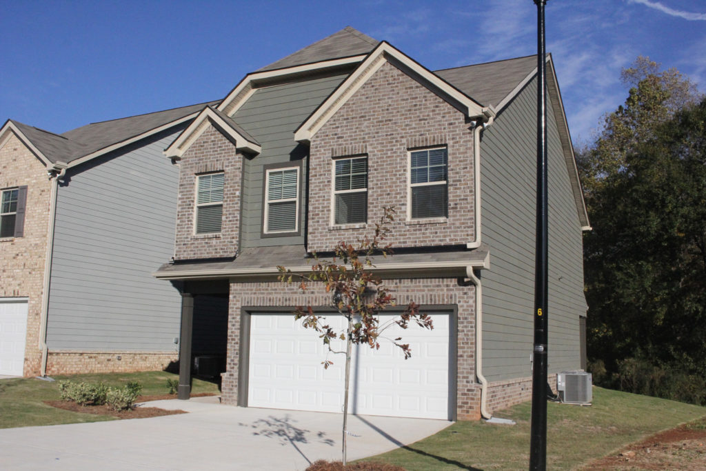 473 Kirkland Dr Front
